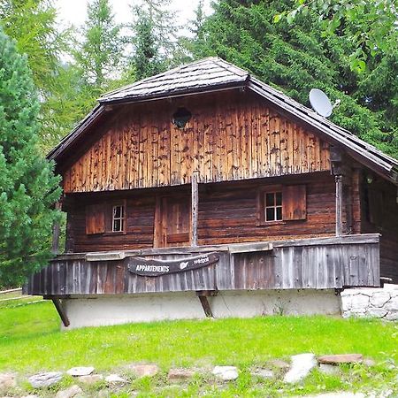 Chalet Wildgall أنتيرسيلفا دي ميزو الغرفة الصورة